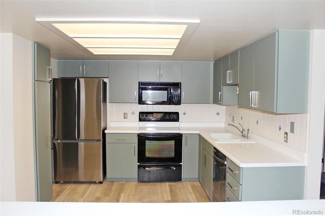 13961 E Marina Drive 409, Aurora, CO 80014