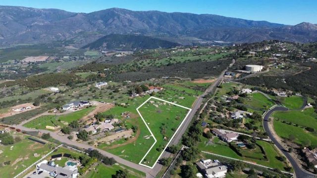 30638 Pauma Heights, Valley Center, CA 92082