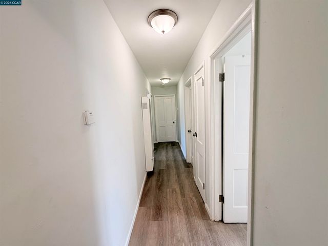 238 Fitzpatrick Rd, Oakland, CA 94603