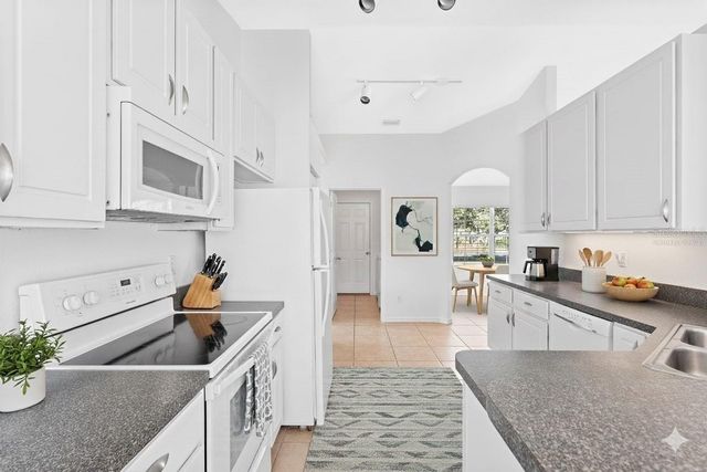 14 LAMOYNE LANE, Palm Coast, FL 32137