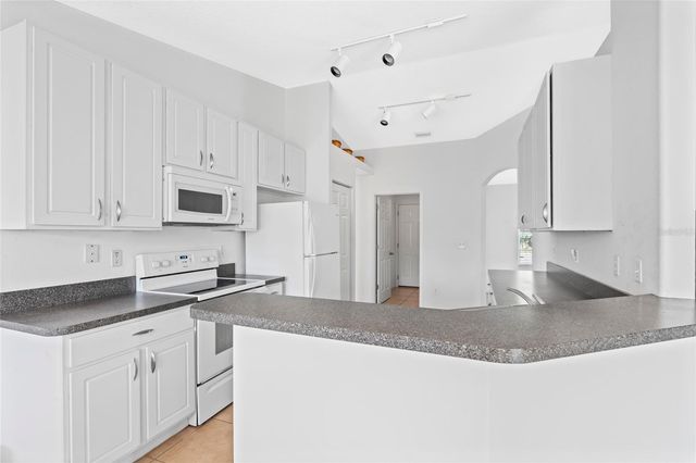 14 LAMOYNE LANE, Palm Coast, FL 32137