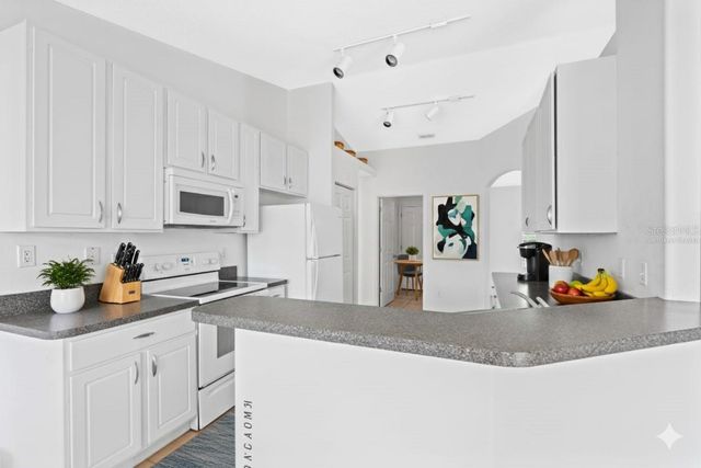 14 LAMOYNE LANE, Palm Coast, FL 32137