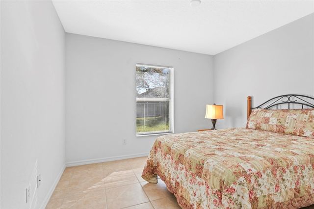 14 LAMOYNE LANE, Palm Coast, FL 32137