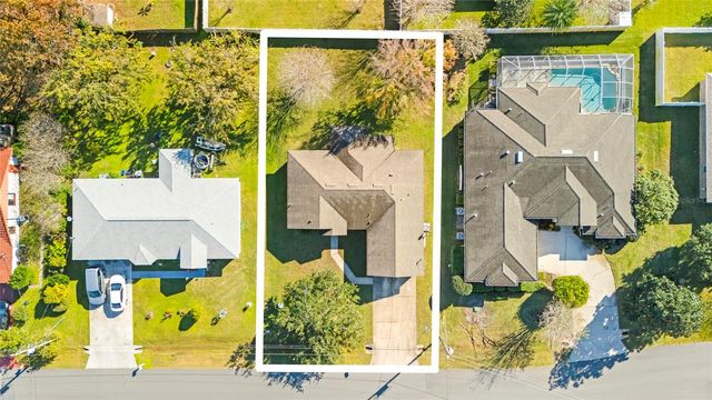 14 LAMOYNE LANE, Palm Coast, FL 32137