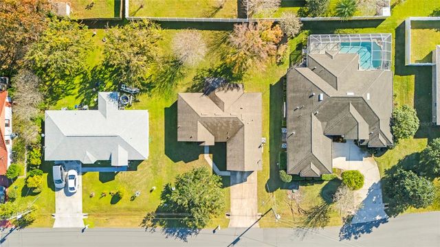 14 LAMOYNE LANE, Palm Coast, FL 32137