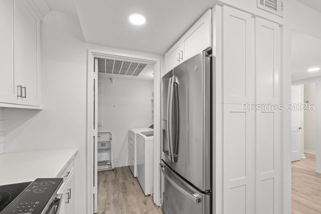 18 Lighthouse Rd Apt 462, Hilton Head Island, SC 29928