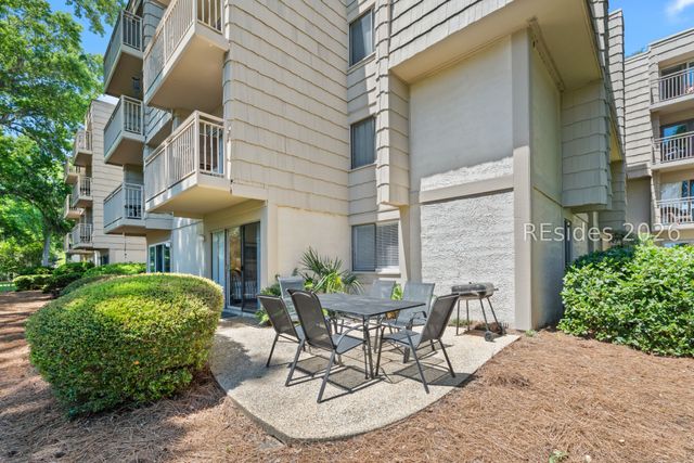 18 Lighthouse Rd Apt 462, Hilton Head Island, SC 29928
