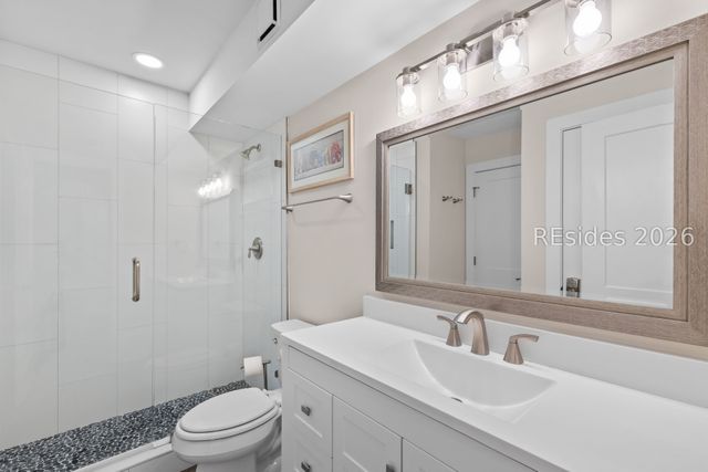 18 Lighthouse Rd Apt 462, Hilton Head Island, SC 29928