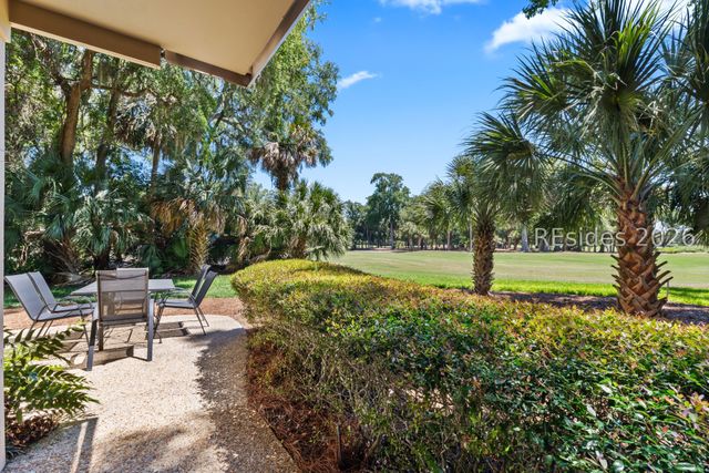 18 Lighthouse Rd Apt 462, Hilton Head Island, SC 29928
