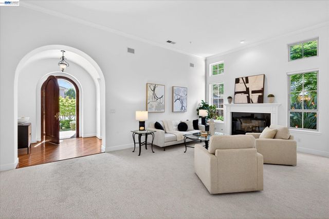 2270 Doccia Ct, Pleasanton, CA 94566