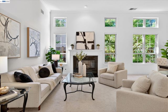 2270 Doccia Ct, Pleasanton, CA 94566