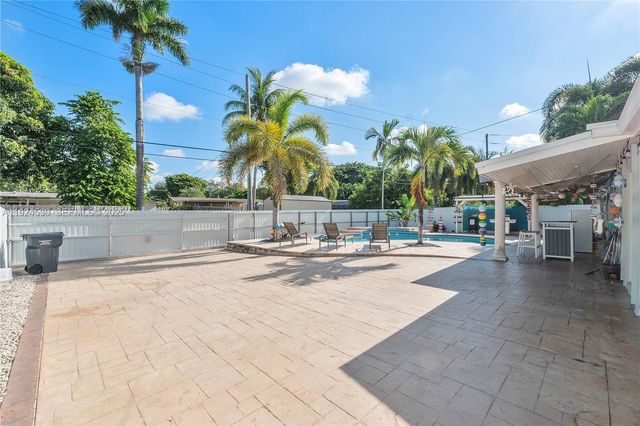 3329 Coolidge St, Hollywood, FL 33021
