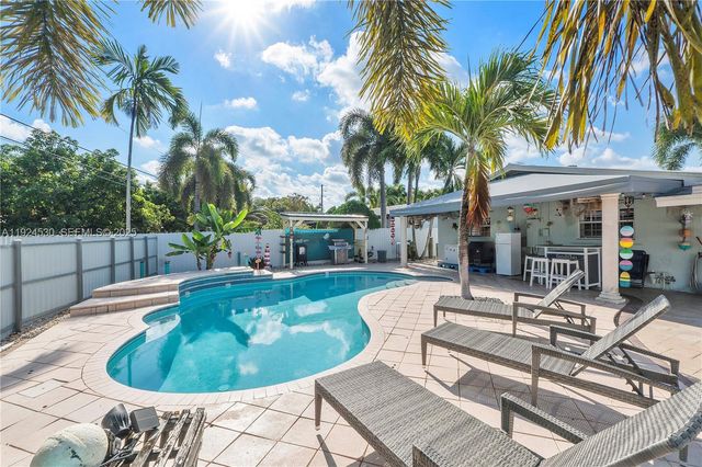 3329 Coolidge St, Hollywood, FL 33021