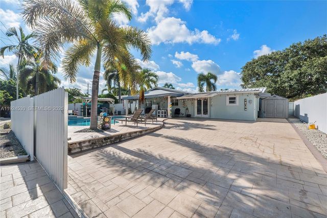 3329 Coolidge St, Hollywood, FL 33021