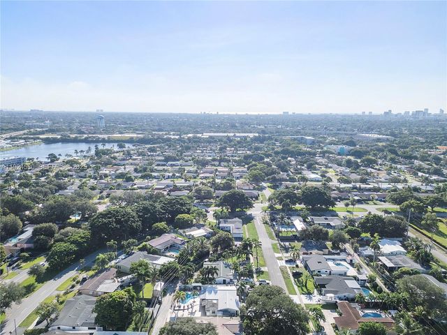 3329 Coolidge St, Hollywood, FL 33021