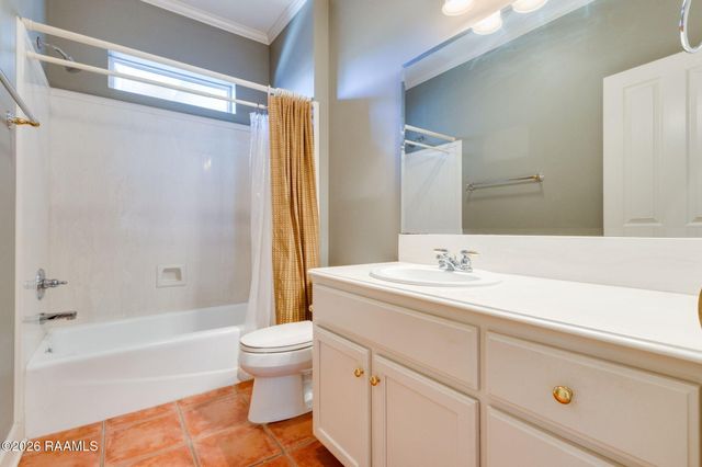 104 Freeport Circle, Lafayette, LA 70508