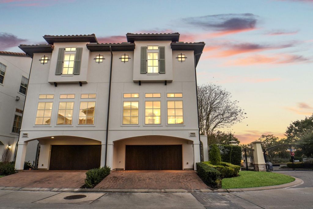 15943 Morgan Street, Sugar Land, TX 77478