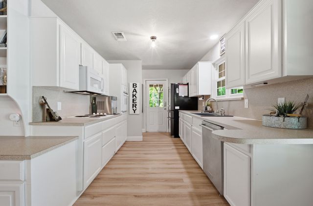 1499 Harrell Road, Howe, TX 75459