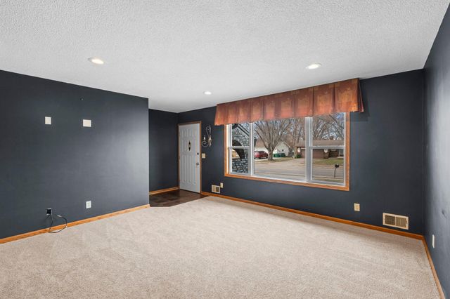 7849 Monroe Street NE, Spring Lake Park, MN 55432