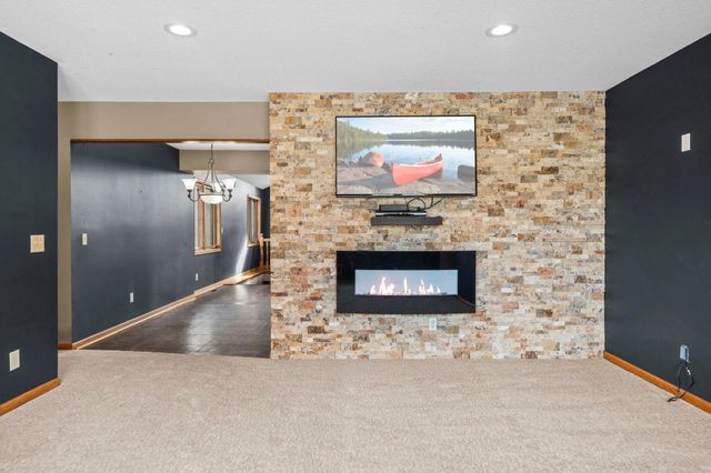 7849 Monroe Street NE, Spring Lake Park, MN 55432