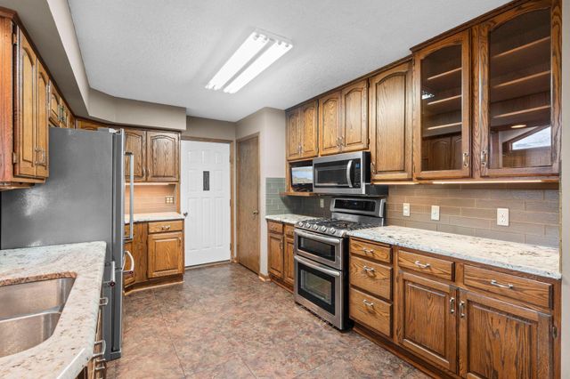 7849 Monroe Street NE, Spring Lake Park, MN 55432