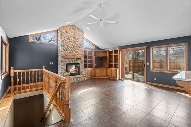 7849 Monroe Street NE, Spring Lake Park, MN 55432