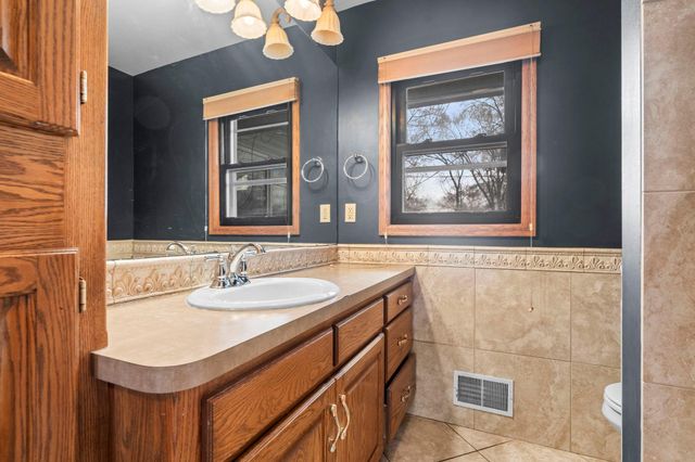 7849 Monroe Street NE, Spring Lake Park, MN 55432