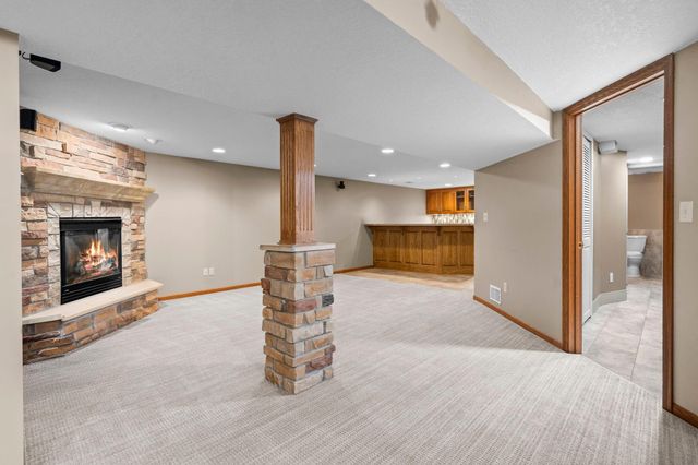 7849 Monroe Street NE, Spring Lake Park, MN 55432