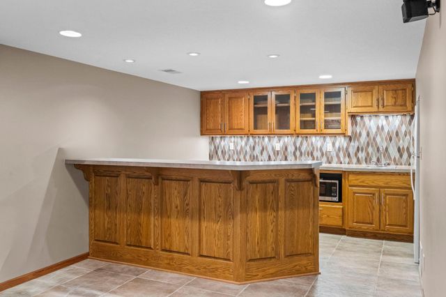 7849 Monroe Street NE, Spring Lake Park, MN 55432