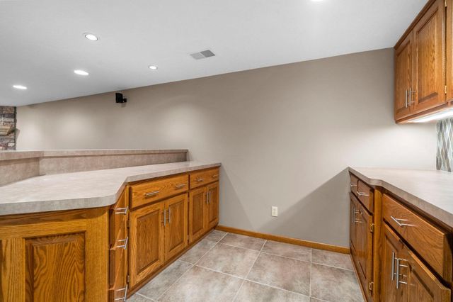 7849 Monroe Street NE, Spring Lake Park, MN 55432