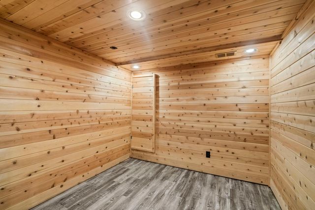 7849 Monroe Street NE, Spring Lake Park, MN 55432