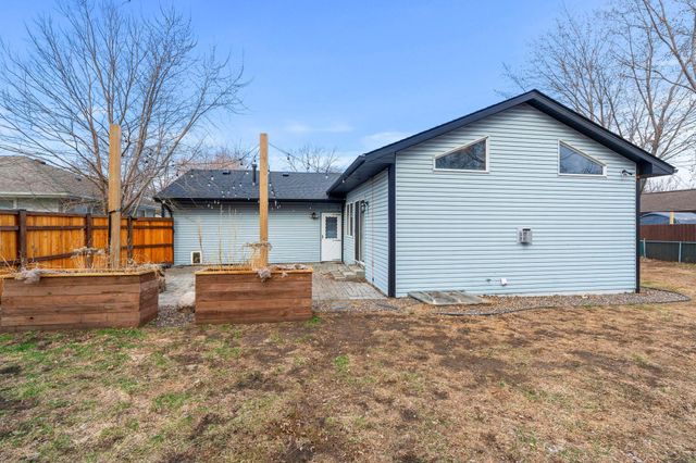 7849 Monroe Street NE, Spring Lake Park, MN 55432