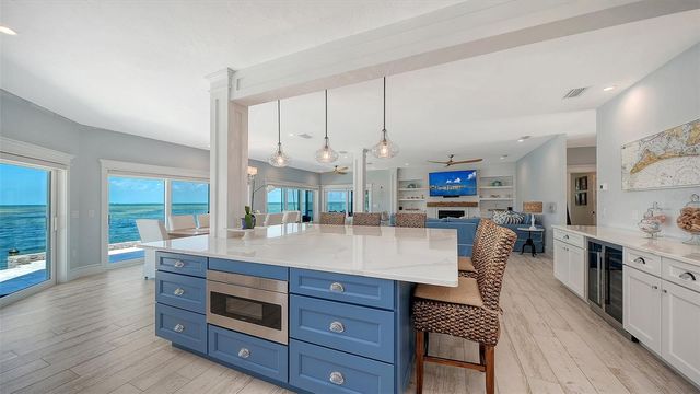 723 KEY ROYALE DRIVE, Holmes Beach, FL 34217