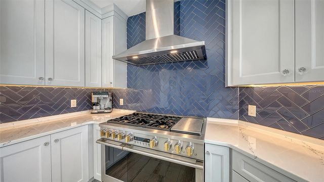 723 KEY ROYALE DRIVE, Holmes Beach, FL 34217