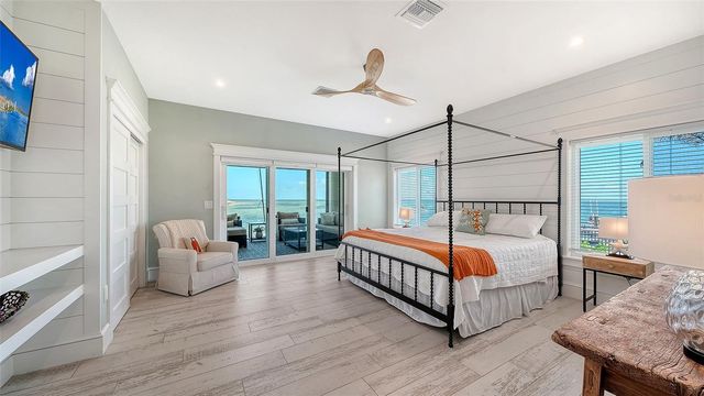 723 KEY ROYALE DRIVE, Holmes Beach, FL 34217