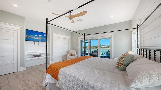 723 KEY ROYALE DRIVE, Holmes Beach, FL 34217