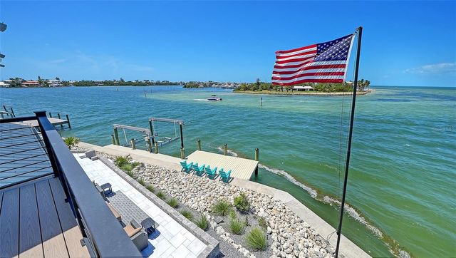 723 KEY ROYALE DRIVE, Holmes Beach, FL 34217