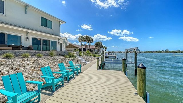 723 KEY ROYALE DRIVE, Holmes Beach, FL 34217