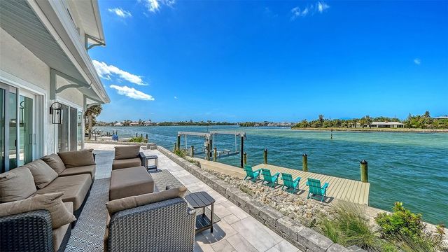 723 KEY ROYALE DRIVE, Holmes Beach, FL 34217