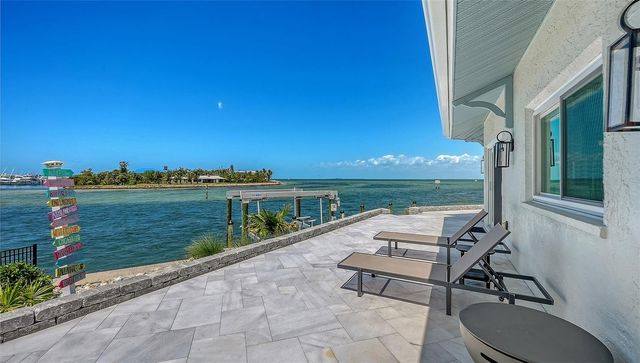 723 KEY ROYALE DRIVE, Holmes Beach, FL 34217
