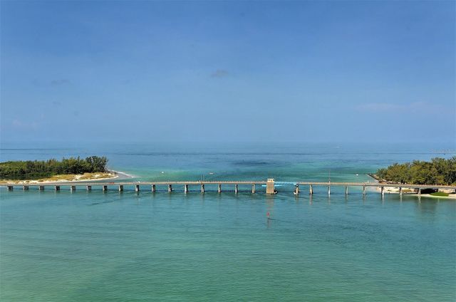 723 KEY ROYALE DRIVE, Holmes Beach, FL 34217