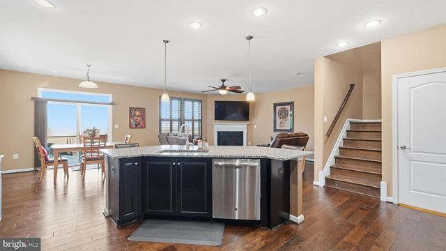 531 APRICOT ST, Stafford, VA 22554