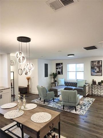 192 Hemphill School Road NW, Atlanta, GA 30331