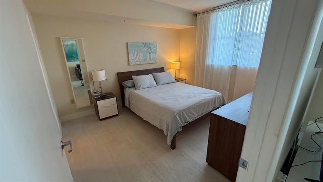 3020 NE 32nd Avenue 623, Fort Lauderdale, FL 33308