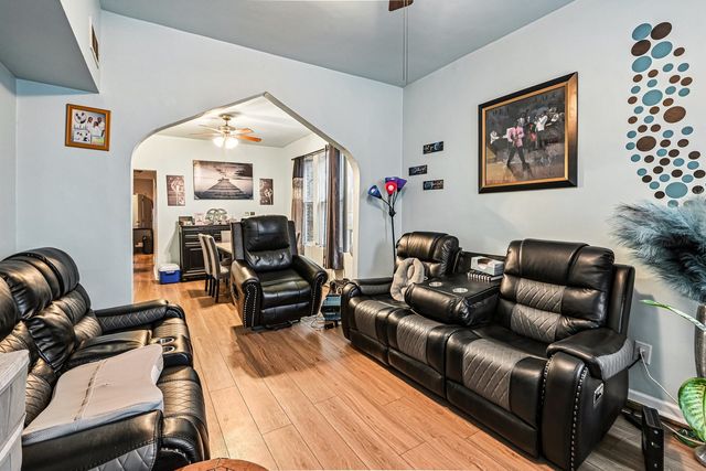 3430 W 12th Place, Chicago, IL 60623