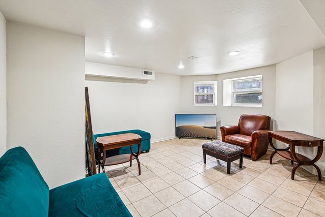 3430 W 12th Place, Chicago, IL 60623