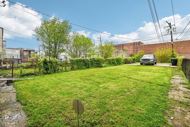 3430 W 12th Place, Chicago, IL 60623