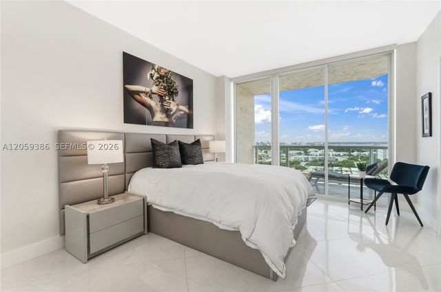 7330 Ocean Ter 2404, Miami Beach, FL 33141
