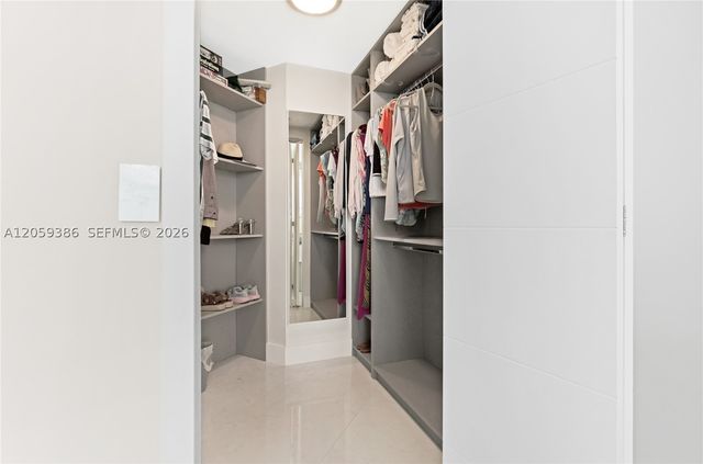 7330 Ocean Ter 2404, Miami Beach, FL 33141