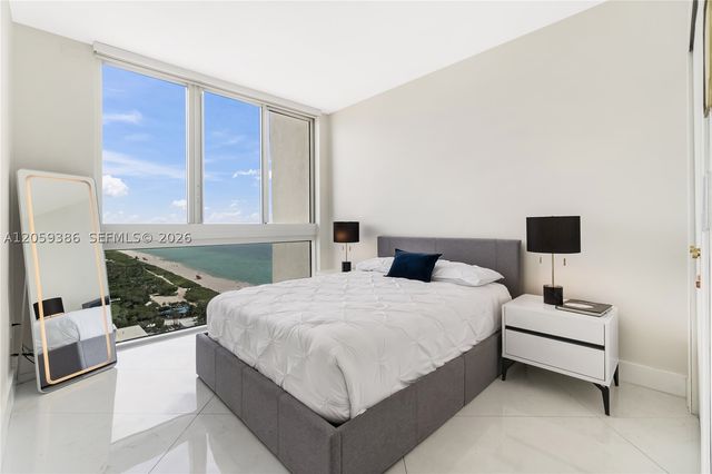 7330 Ocean Ter 2404, Miami Beach, FL 33141